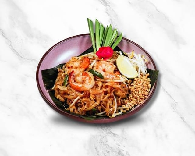 Pad Thai (Full Tray).