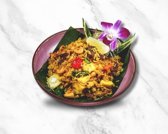 Pineapple Fried Rice (Half Tray).